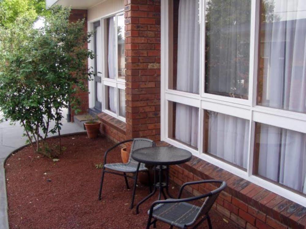 Kardinia Park Motel 吉朗 外观 照片