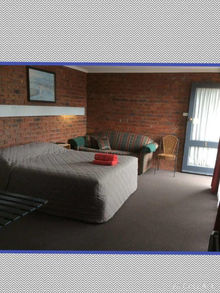 Kardinia Park Motel 吉朗 外观 照片