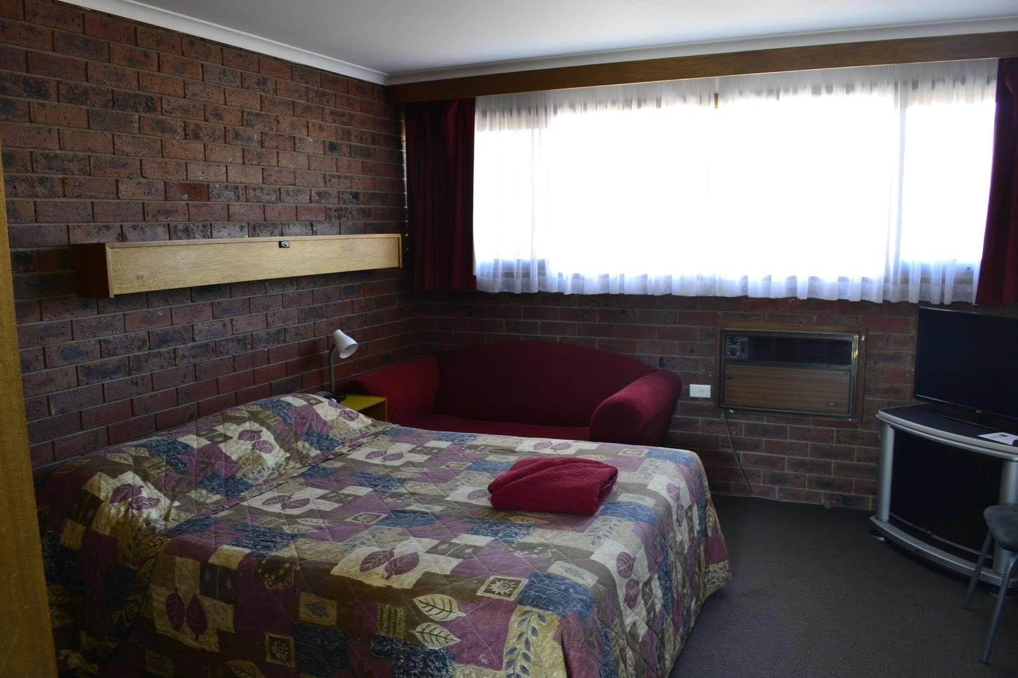 Kardinia Park Motel 吉朗 外观 照片