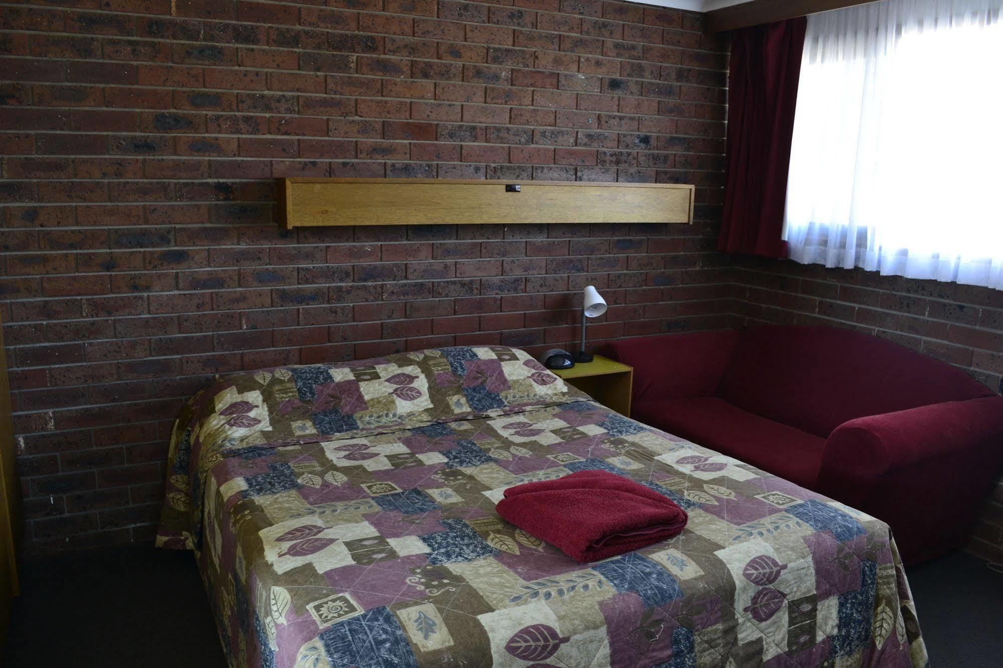Kardinia Park Motel 吉朗 外观 照片