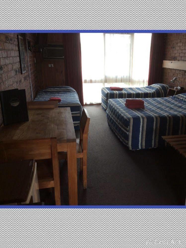 Kardinia Park Motel 吉朗 外观 照片